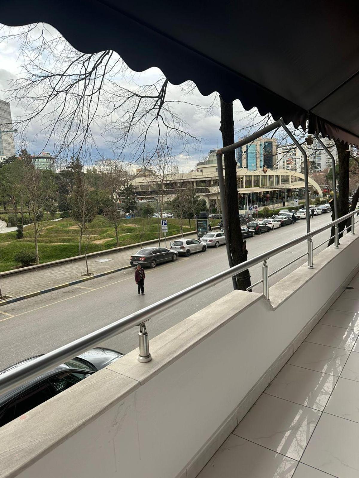 Park View Central Apartment Tiranë Eksteriør bilde
